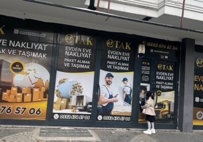 photo_6048575574101396590_y